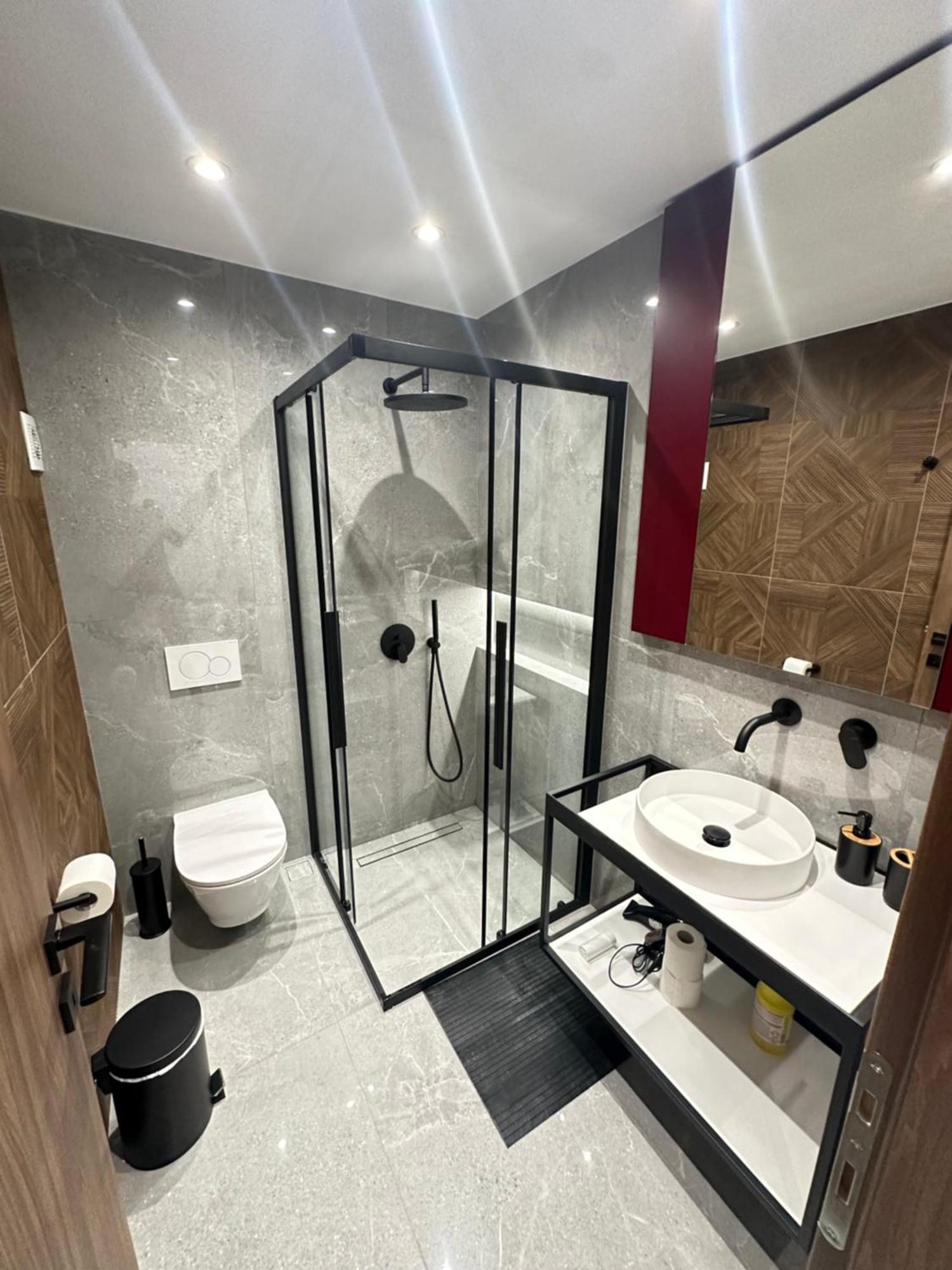 Dream Complex & Retreat Apartment